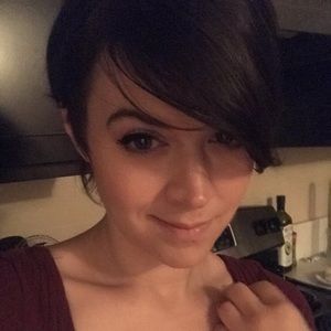 Meet your Posher, Lacy